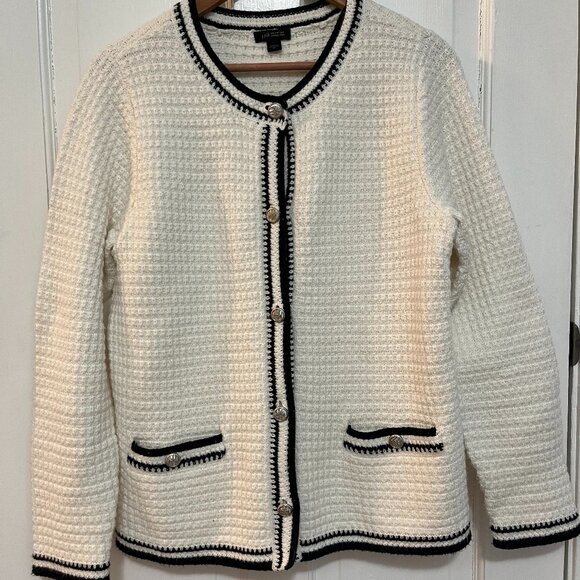 J. Jill Sz M Sweater Chucky Knit Pockets Cream Navy Button Up Crew Neck - Picture 2 of 9